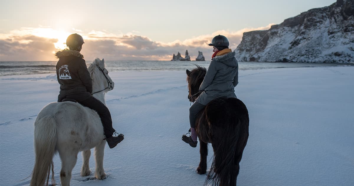 冬季冰島小團旅遊騎馬