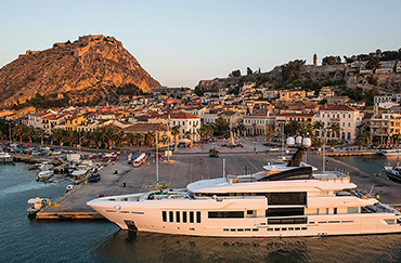 希臘納夫普利翁超級遊艇