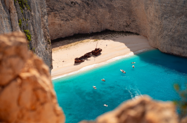 希臘扎金索斯沈船灣秘境