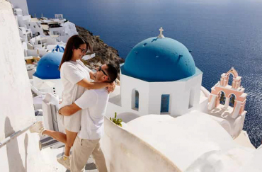 希臘聖托里尼伊亞藍頂教堂