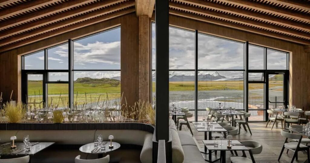 冰河湖飯店餐廳