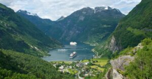 D8-4蓋倫格峽灣全景