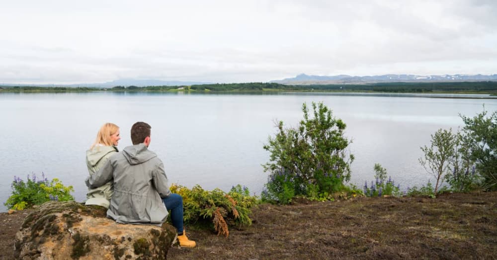 D2-4 冰島湖畔小鎮