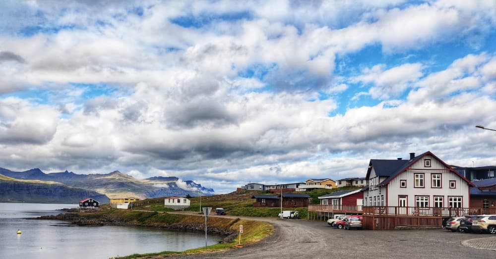 D6-2 冰島東部峽灣小鎮午餐