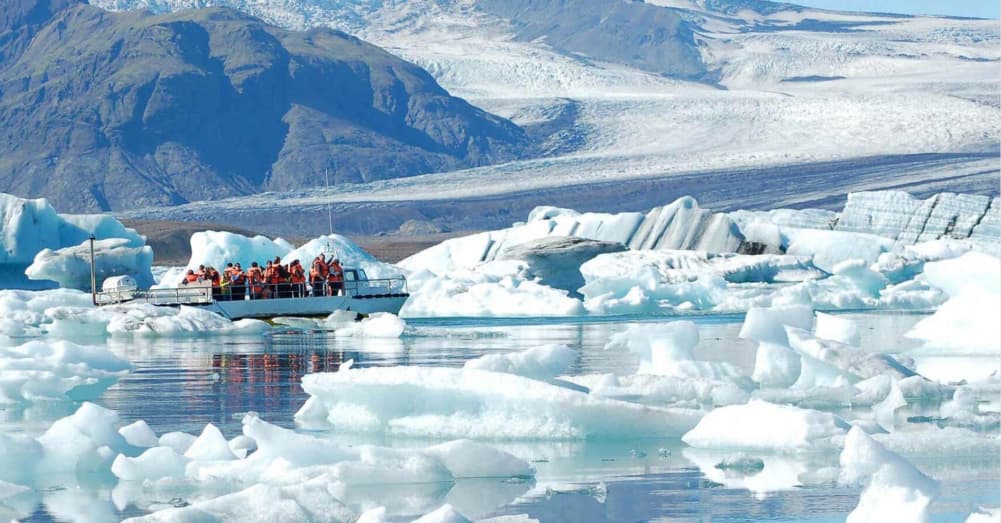 D6-4 冰島傑古沙龍鴨子船