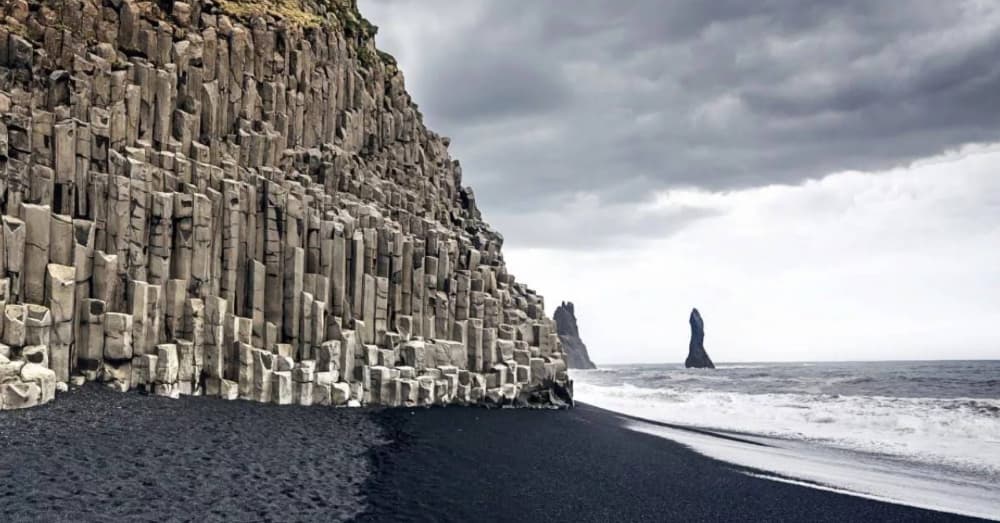 D7-3 冰島黑沙灘